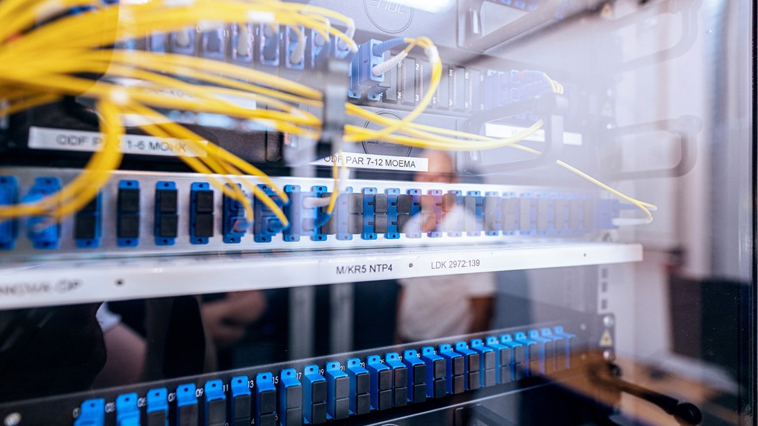 Nätverkskablar i ett datacenter | Managed network