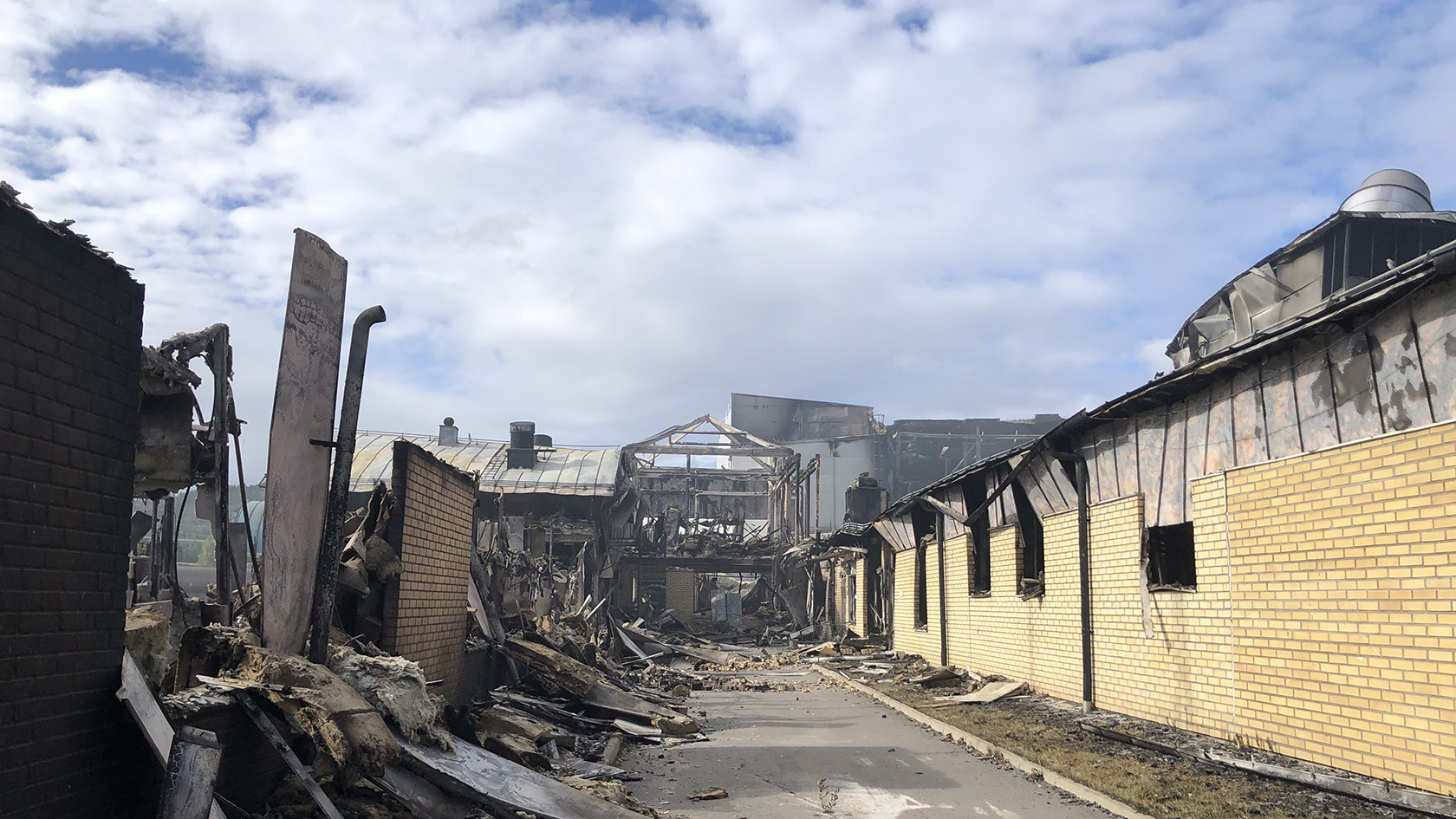 Polarbröds brandskadade byggnad