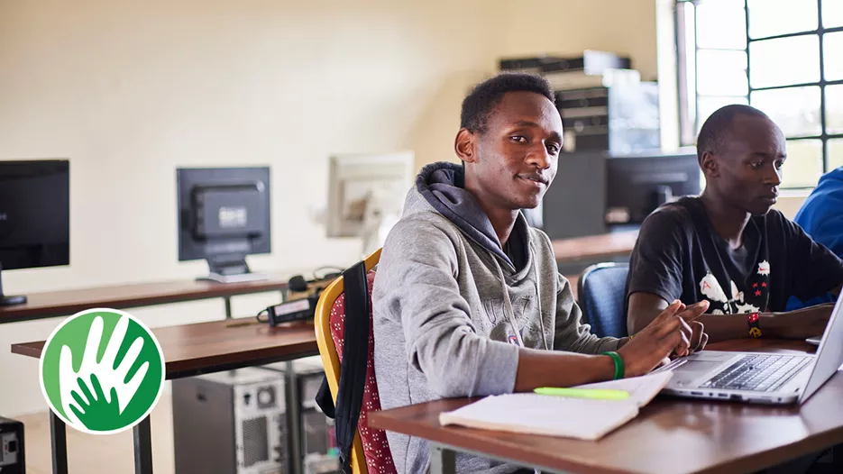 Atea stöttar kenyanska ungdomar med utbildning inom it